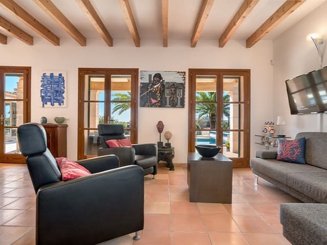 5 soveværelse Finca/Landehus til salg i Campos med swimmingpool garage - € 1.550.000 (Ref: 10109407)