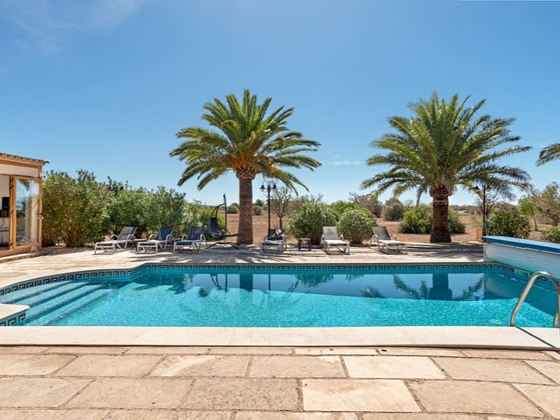 5 soveværelse Finca/Landehus til salg i Campos med swimmingpool garage - € 1.550.000 (Ref: 10109407)