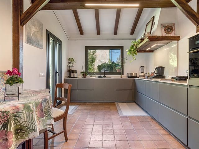 3 makuuhuone Maalaistalo myytävänä paikassa Santa María del Camí mukana uima-altaan - 1 520 000 € (Ref: 10119724)
