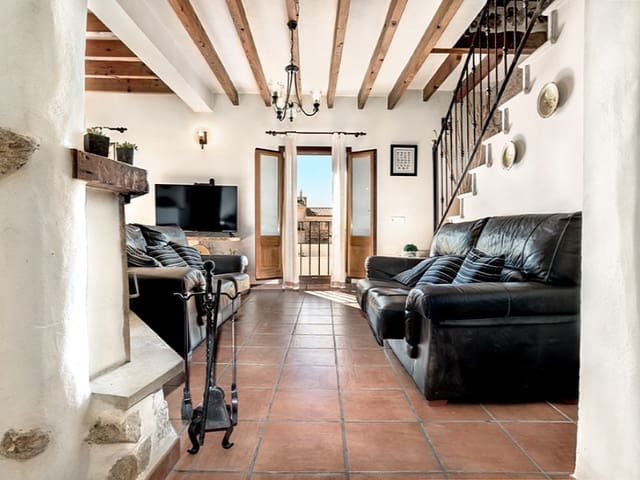 4 sovrum Villa till salu i Caimari, Selva med garage - 640 000 € (Ref: 10131446)
