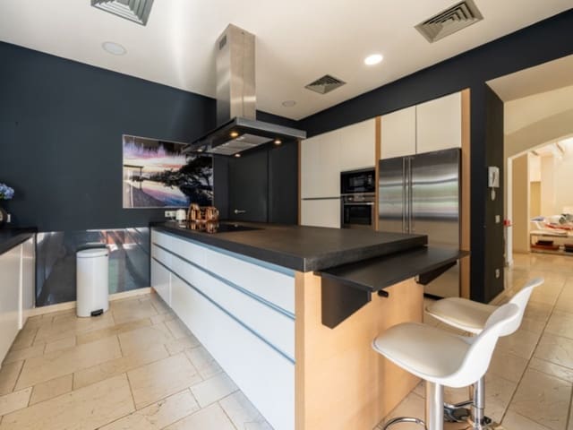 6 sovrum Villa till salu i Santa Ponsa, Calvià med pool garage - 7 950 000 € (Ref: 10142407)