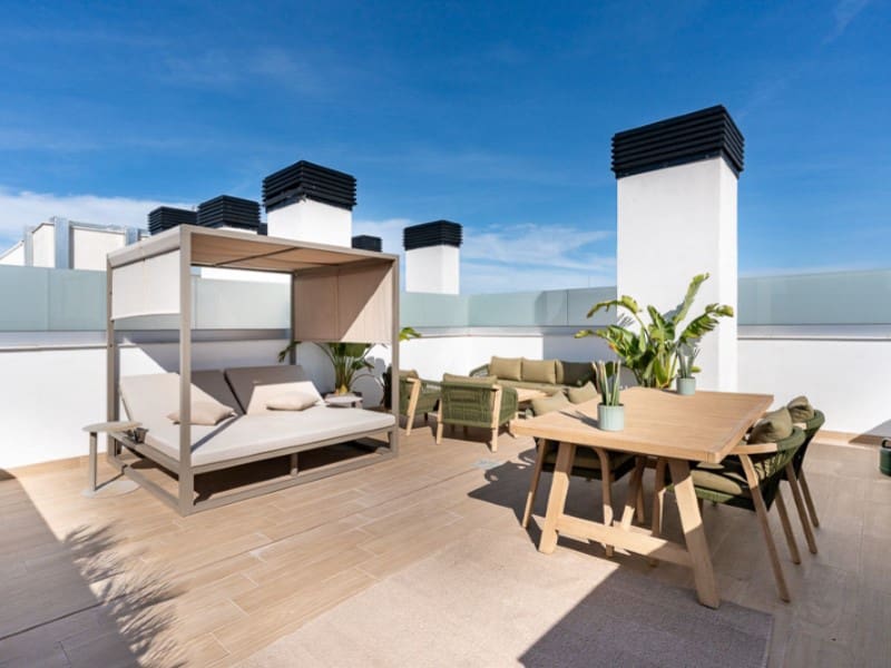 Apartamento de 3 habitaciones en Playa de Palma en venta con piscina garaje - 1.450.000 € (Ref: 10146762)