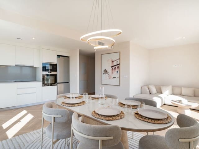 Apartamento de 3 habitaciones en Playa de Palma, Palma de Mallorca en venta con piscina garaje - 1.450.000 € (Ref: 10146762)