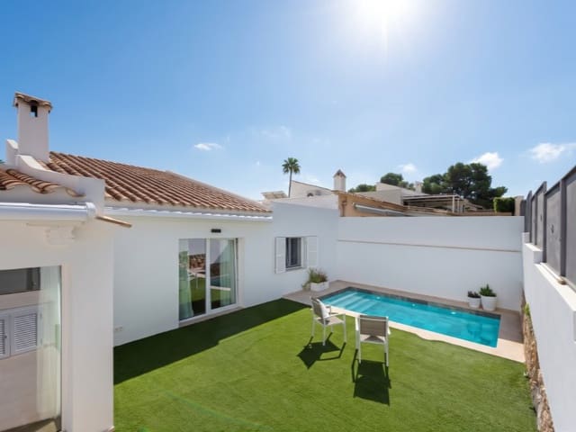 4 chambre Villa/Maison à vendre à Bendinat, Calvià avec piscine garage - 1 675 000 € (Ref: 10146765)
