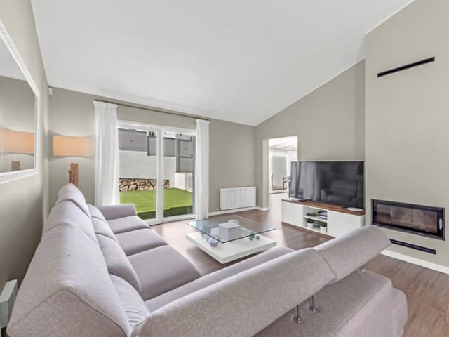 4 chambre Villa/Maison à vendre à Bendinat, Calvià avec piscine garage - 1 675 000 € (Ref: 10146765)