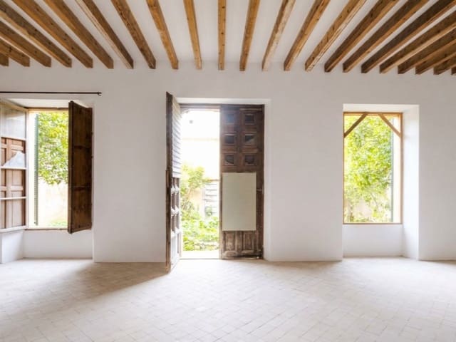 18 sypialnia Willa na sprzedaż w Sineu z garażem - 2 200 000 € (Ref: 10159308)