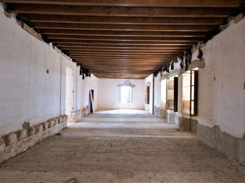 18 sypialnia Willa na sprzedaż w Sineu z garażem - 2 200 000 € (Ref: 10159308)