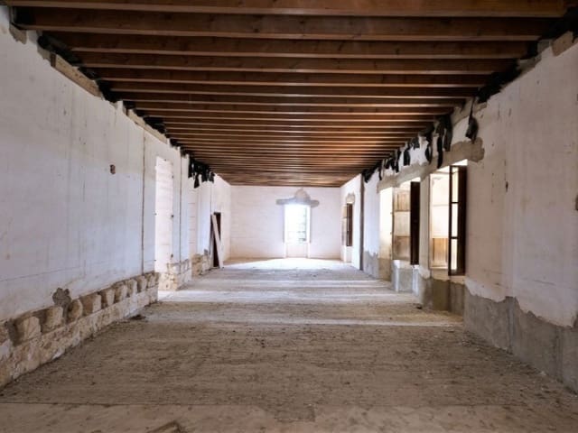 18 sypialnia Willa na sprzedaż w Sineu z garażem - 2 200 000 € (Ref: 10159308)