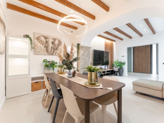4 slaapkamer Villa te koop in Inca met zwembad - € 1.100.000 (Ref: 10164878)