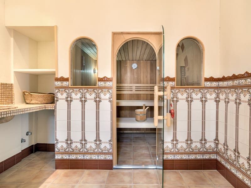 5 Zimmer Villa zu verkaufen in Santa Maria del Cami mit Garage - 2.250.000 € (Ref: 10166385)