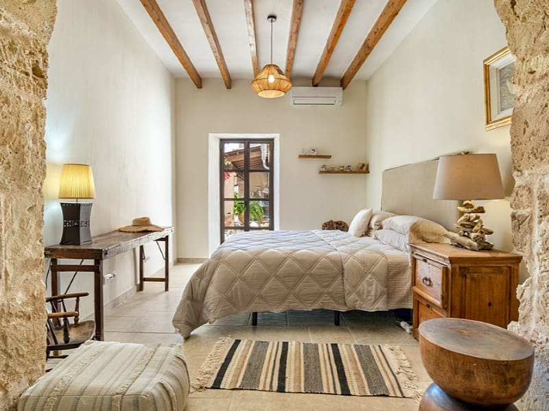 5 Zimmer Villa zu verkaufen in Santa Maria del Cami mit Garage - 2.250.000 € (Ref: 10166385)