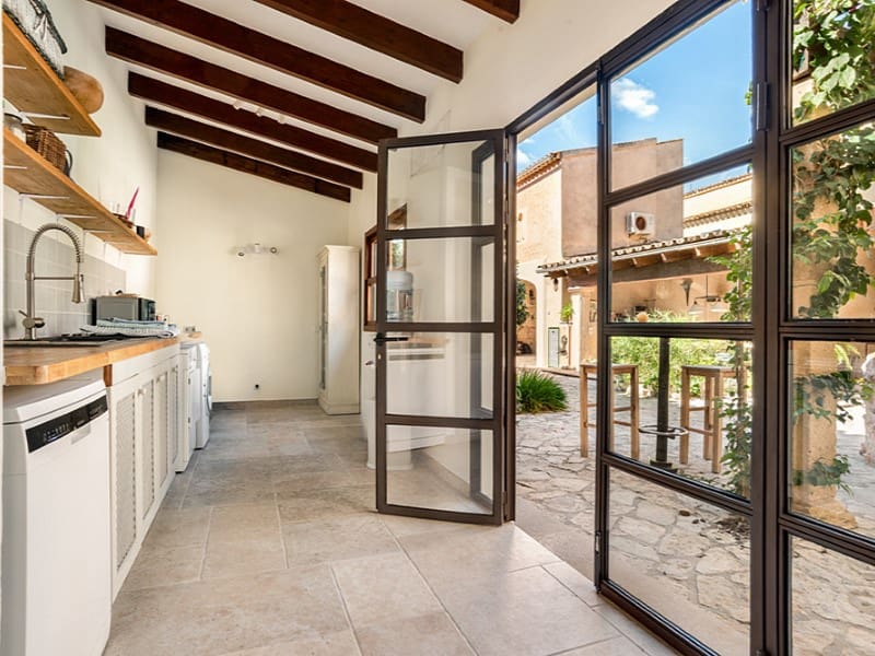 5 Zimmer Villa zu verkaufen in Santa Maria del Cami mit Garage - 2.250.000 € (Ref: 10166385)