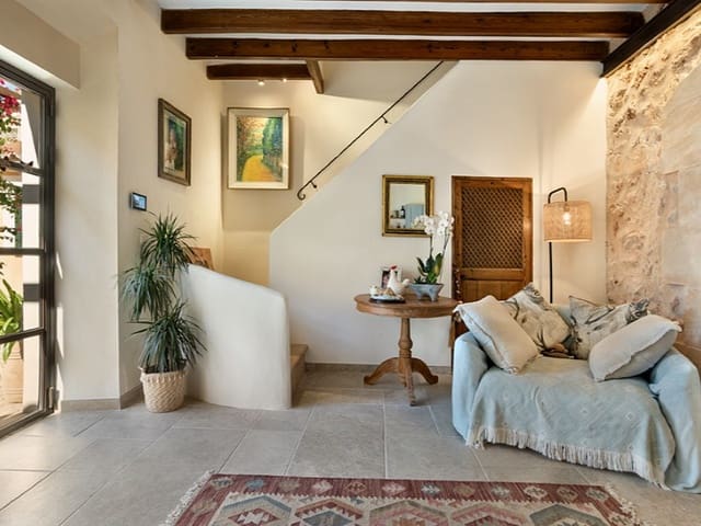 Chalet de 5 habitaciones en Santa María del Camí en venta con garaje - 2.250.000 € (Ref: 10166385)