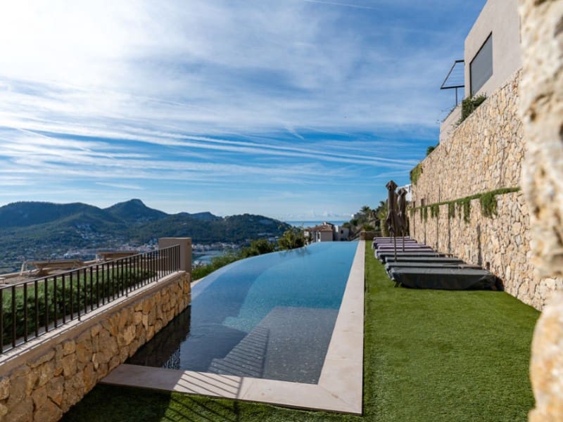 3 soverom Villa til salgs i Puerto de Andratx med svømmebasseng garasje - € 2 780 000 (Ref: 10166386)