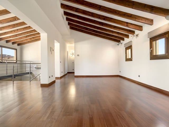 4 soverom Villa til salgs i Alaró med garasje - € 850 000 (Ref: 10166387)