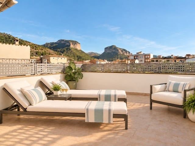 4 bedroom Villa for sale in Alaró with garage - € 850,000 (Ref: 10166387)