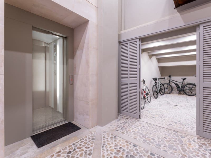 2 bedroom Apartment for sale in Palma de Mallorca with garage - € 3,500,000 (Ref: 10166390)