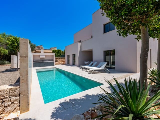 4 Zimmer Villa zu verkaufen in Cala Santanyi, Santanyí mit Pool Garage - 1.990.000 € (Ref: 10180447)