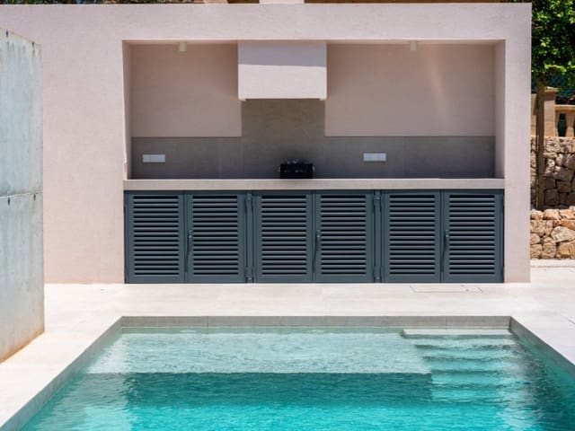 4 Zimmer Villa zu verkaufen in Cala Santanyi, Santanyí mit Pool Garage - 1.990.000 € (Ref: 10180447)