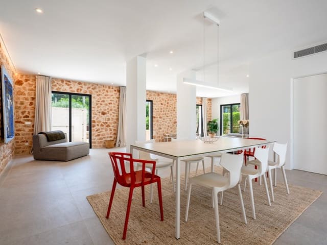 4 Zimmer Villa zu verkaufen in Cala Santanyi, Santanyí mit Pool Garage - 1.990.000 € (Ref: 10180447)