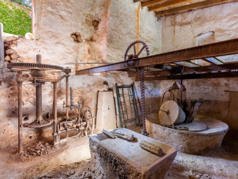 7 soveværelse Finca/Landehus til salg i Establiments med swimmingpool garage - € 7.900.000 (Ref: 5801066)