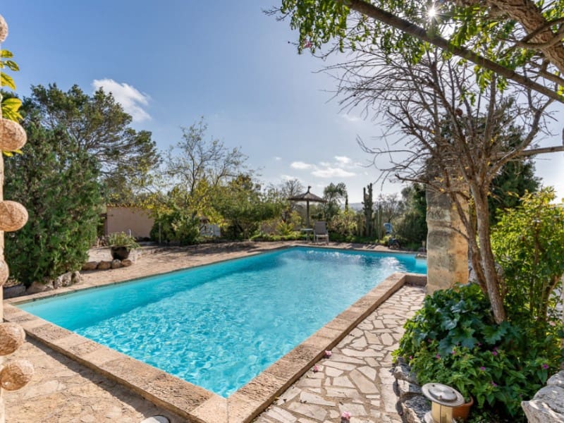 6 soveværelse Finca/Landehus til salg i Llubi med swimmingpool garage - € 1.800.000 (Ref: 5801151)