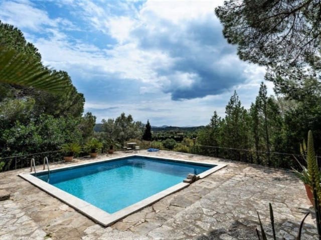 11 soveværelse Finca/Landehus til salg i Pollensa / Pollença med swimmingpool garage - € 3.500.000 (Ref: 5801184)