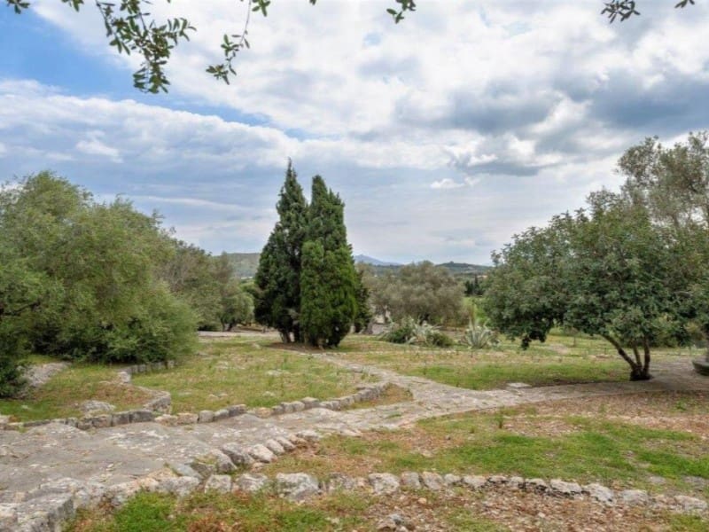 11 soveværelse Finca/Landehus til salg i Pollensa / Pollenca med swimmingpool garage - € 3.500.000 (Ref: 5801184)