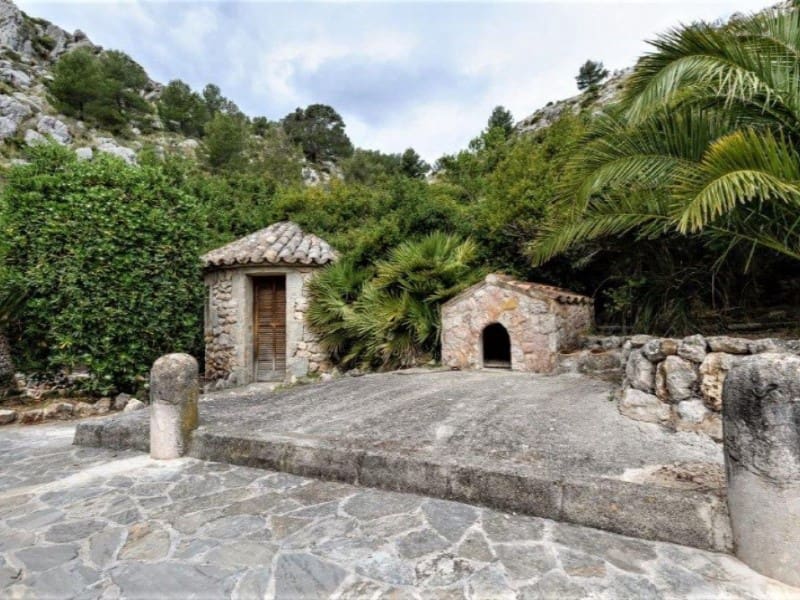 11 soveværelse Finca/Landehus til salg i Pollensa / Pollenca med swimmingpool garage - € 3.500.000 (Ref: 5801184)