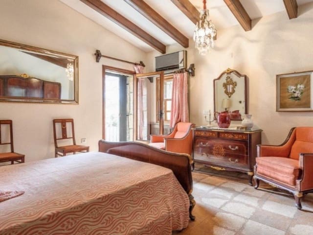 11 soveværelse Finca/Landehus til salg i Pollensa / Pollença med swimmingpool garage - € 3.500.000 (Ref: 5801184)