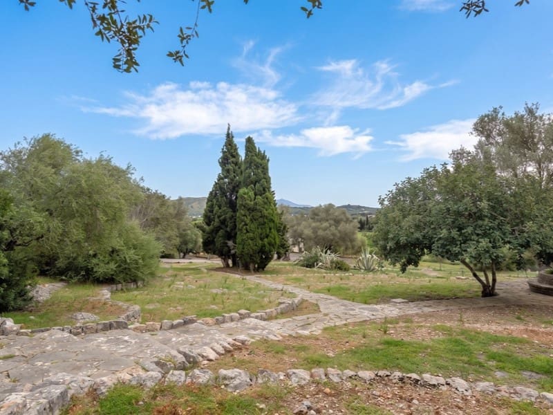 11 bedroom Finca/Country House for sale in Pollensa / Pollenca with pool garage - € 3,500,000 (Ref: 5801184)