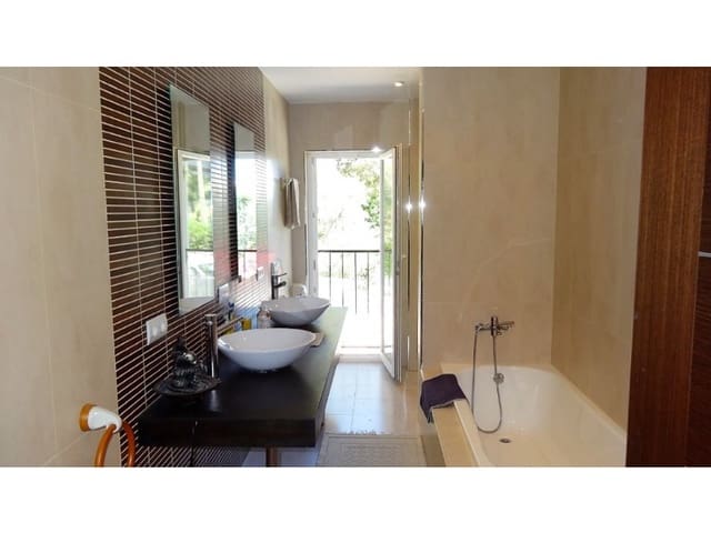 4 soveværelse Villa til salg i Magalluf, Calvià med swimmingpool garage - € 1.550.000 (Ref: 5816037)