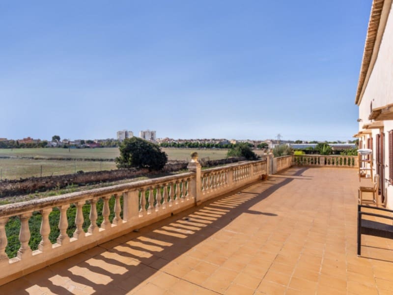 9 bedroom Finca/Country House for sale in Playa de Palma with garage - € 2,500,000 (Ref: 5818998)