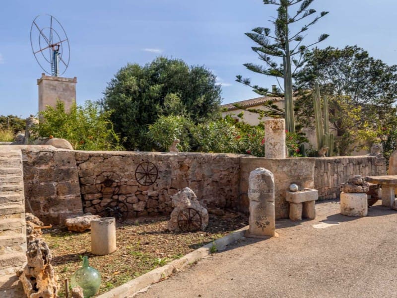 9 bedroom Finca/Country House for sale in Playa de Palma with garage - € 2,500,000 (Ref: 5818998)