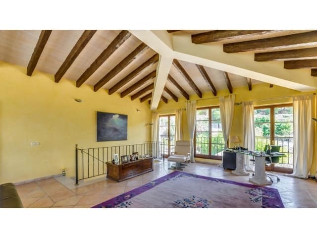 4 soveværelse Finca/Landehus til salg i Inca med swimmingpool garage - € 5.400.000 (Ref: 5844329)