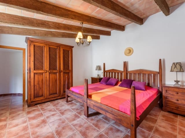 3 chambre Finca/Maison de Campagne à vendre à Portocolom, Felanitx avec piscine garage - 1 400 000 € (Ref: 5921672)