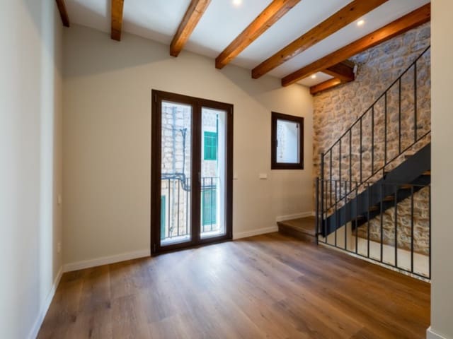 3 sypialnia Willa na sprzedaż w Sóller z garażem - 895 000 € (Ref: 6016821)
