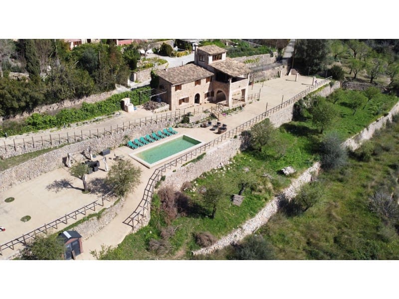 5 soveværelse Finca/Landehus til salg i Bunyola med swimmingpool - € 3.550.000 (Ref: 6093838)