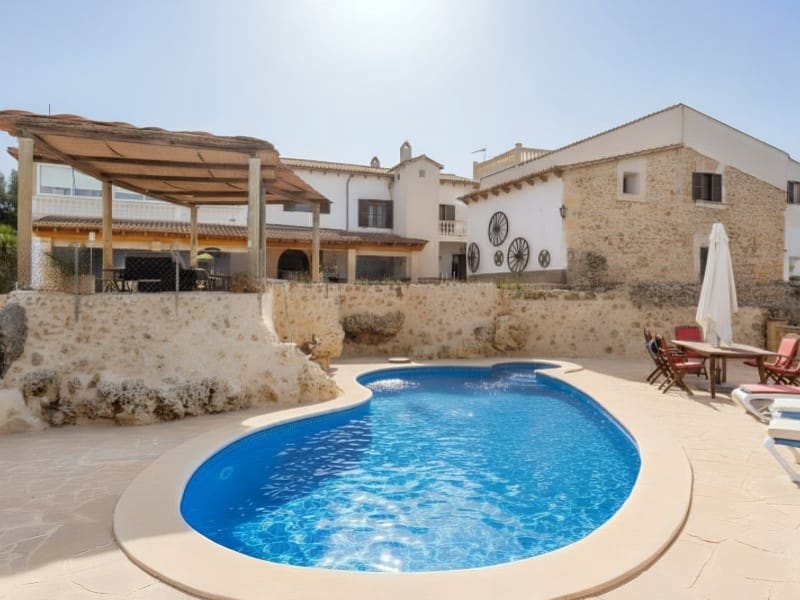 7 Zimmer Finca/Landgut zu verkaufen in Lloret de Vista Alegre mit Pool - 3.800.000 € (Ref: 6226761)