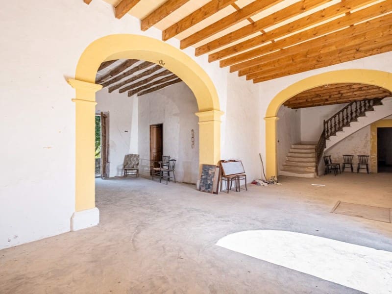 5 soveværelse Finca/Landehus til salg i Llubi med garage - € 2.500.000 (Ref: 6302112)