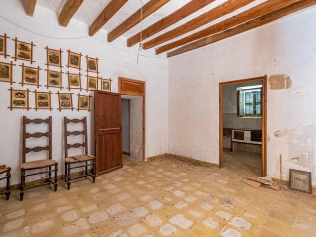 5 soveværelse Finca/Landehus til salg i Llubí med garage - € 2.500.000 (Ref: 6302112)