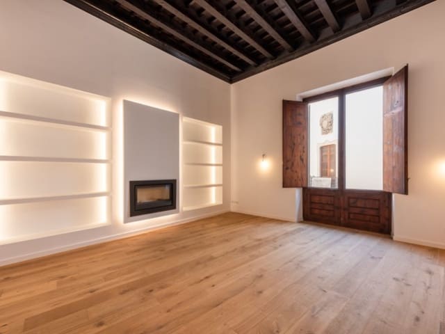 3 soveværelse Lejlighed til salg i Cort, Palma de Mallorca med garage - € 1.955.000 (Ref: 6426237)
