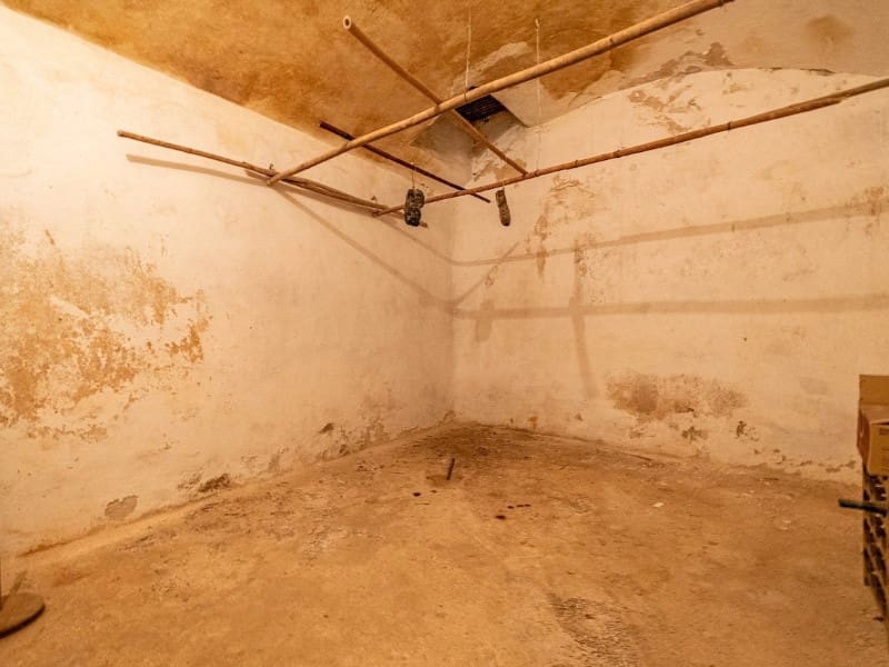 5 sovrum Finca/Hus på landet till salu i Puntiro med garage - 2 700 000 € (Ref: 6430266)