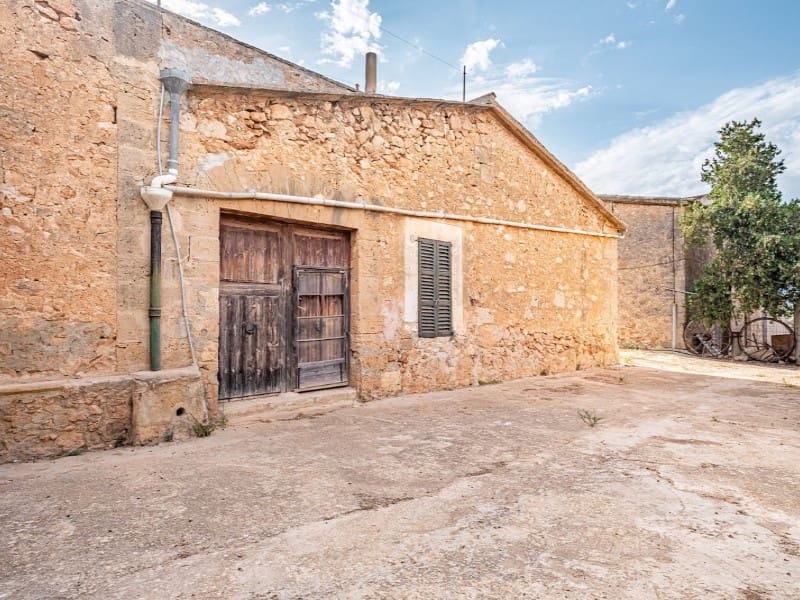 5 sovrum Finca/Hus på landet till salu i Puntiro med garage - 2 700 000 € (Ref: 6430266)