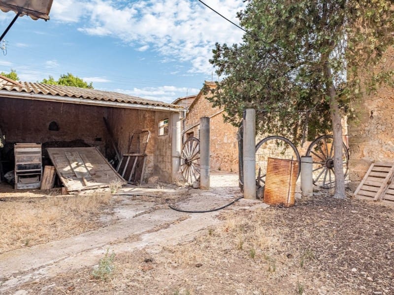 5 sovrum Finca/Hus på landet till salu i Puntiro med garage - 2 700 000 € (Ref: 6430266)