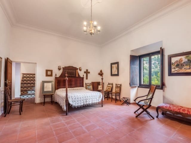 8 soveværelse Villa til salg i Fornalutx - € 2.700.000 (Ref: 6439049)