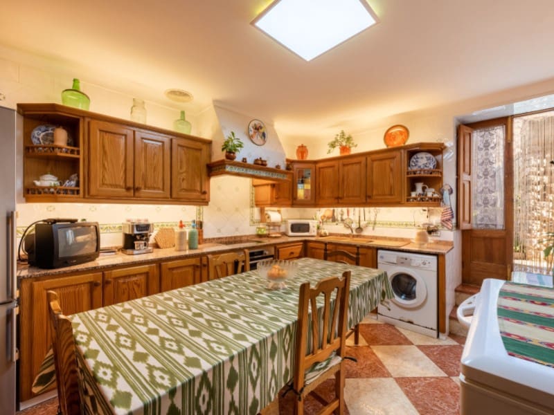 3 soveværelse Villa til salg i Alaro - € 750.000 (Ref: 6458913)