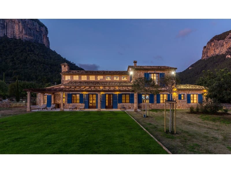 8 sovrum Finca/Hus på landet till salu i Alaro med pool garage - 8 400 000 € (Ref: 6467757)