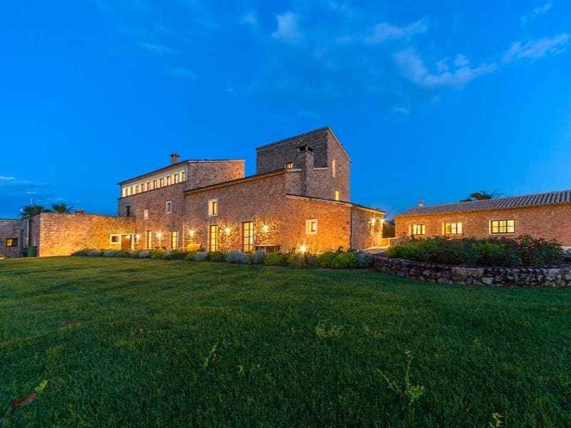 7 bedroom Finca/Country House for sale in Santa Maria del Cami with pool garage - € 7,975,000 (Ref: 6596799)