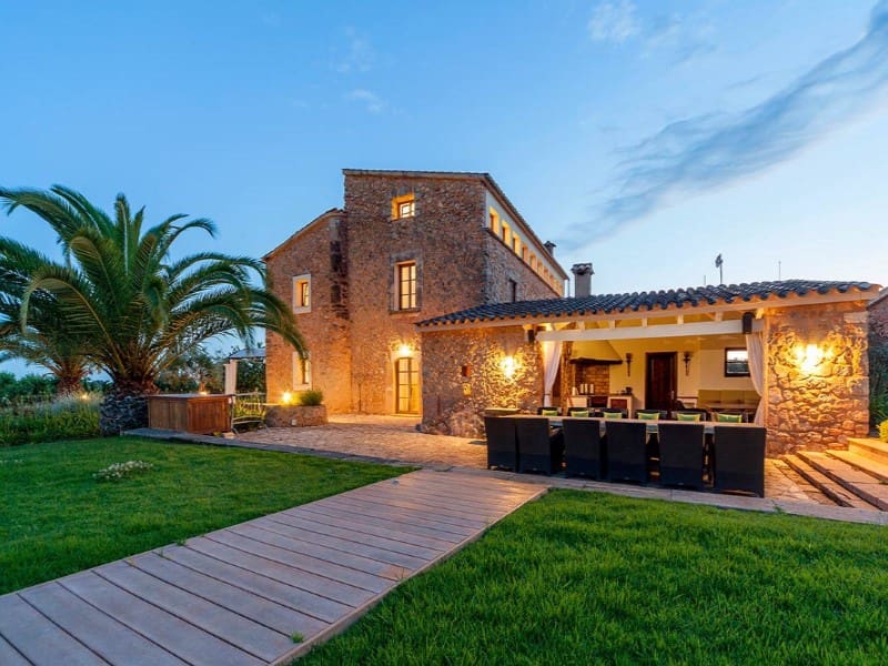 7 bedroom Finca/Country House for sale in Santa Maria del Cami with pool garage - € 7,975,000 (Ref: 6596799)